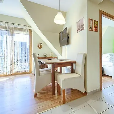 アパート Visitzakopane - Pistacjowy コシチェリスコ